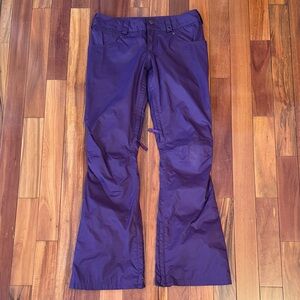 Burton The White Collection Purple women’s ski snow pants size S